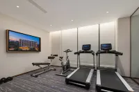 Meihao Hotel (Anhui Medical University Commercial Street) - parking