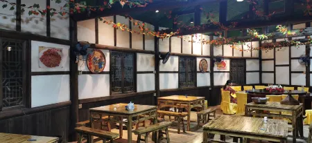 tangyuan Homestay Отели в г. Наньчэн