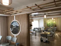 Anhua Yueli Tea Culture Hotel