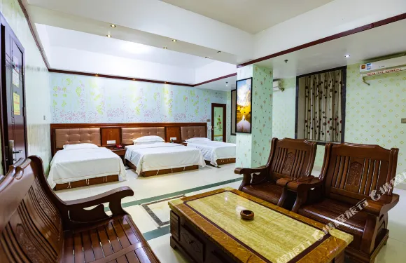 雷州裕興商務酒店