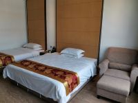 广州柏林创意酒店 - 标准双床房
