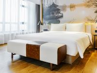 杭州未来科技城亚朵S酒店 - 朵霾几木大床房