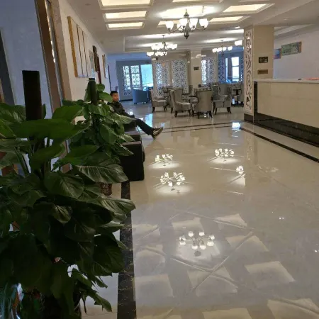 Peng'an Pengyue Business Hotel