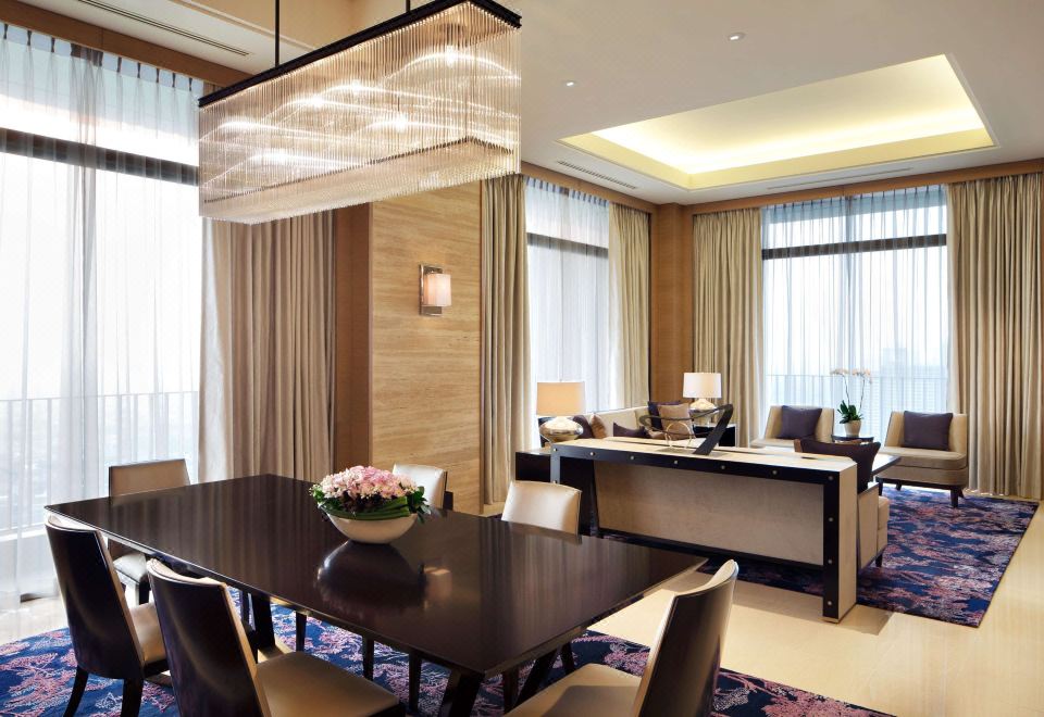 4. 페어몬트 자카르..