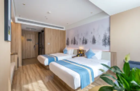 Lanzhou Puyue Hotel Hotels near Lanzhou Polar Ocean World