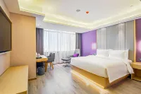 Lavande Hotel Kashigar Ancient City Scenic Area Wanda Plaza Branch - balcony