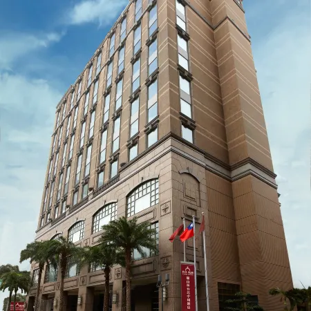 RSL Hotel Taipei Zhonghe Отели рядом с достопримечательностью «Станция метро Dapinglin»