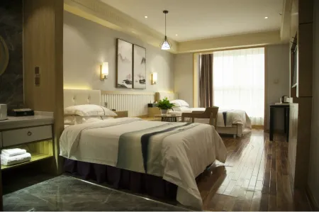 Kunlun Leju Business Hotel (Xinxiang Huixian) Отели в г. Хуэйсянь