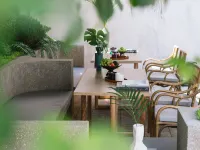Lingjing Anhai Hotel Hotels near Gulangyu
