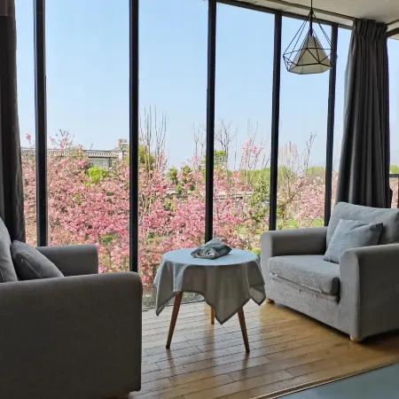 Erhai Zhijing Garden Seaview Hotel โรงแรมในต้าหลี่