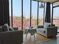 Erhai Zhijing Garden Seaview Hotel - พร้อมระเบียง