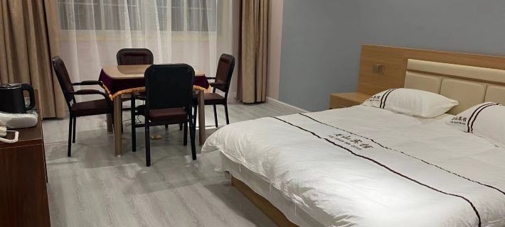 บิสซิเนส โฮเต็ลเยว่ซาน โรงแรมในซู่ซอง