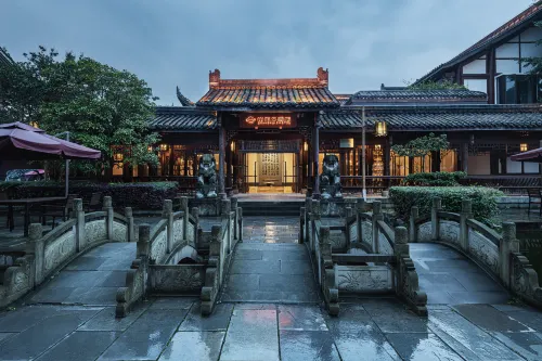 ShanShui S Hotel (Leshan Giant Buddha)