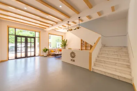 Floral hotel·Qingmu Yayuan hotel