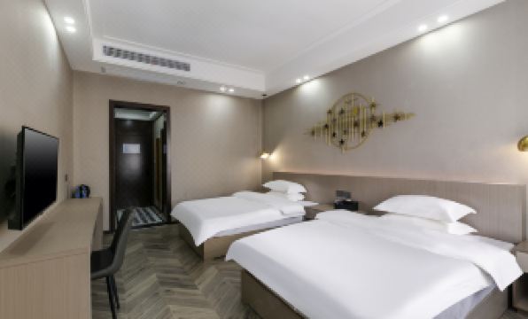 Impression Hotel Luling (Ji an Railway Station Store)