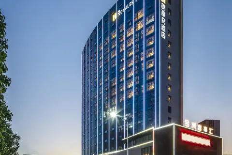 Royalss Hotel