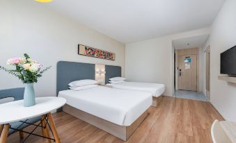 HanTing Hotel (Guilin North Railway Station)