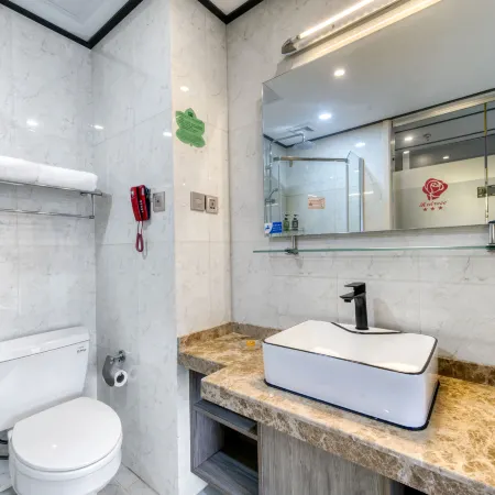 Junhao Shangjing Hotel (Changxing South Station Mingzhu Second Road)