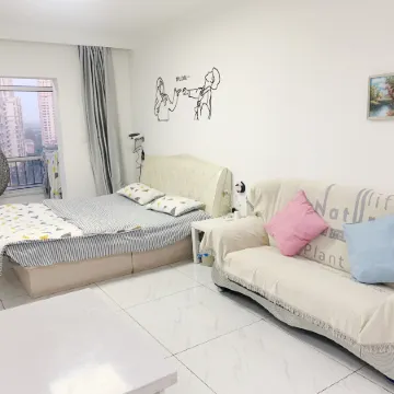 Pig Pig Sister's Apartment (Shenyang Construction University Shop)