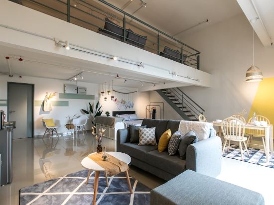 Pinnacle Duplex@5m Walk to Paradigm Mall+WIFI