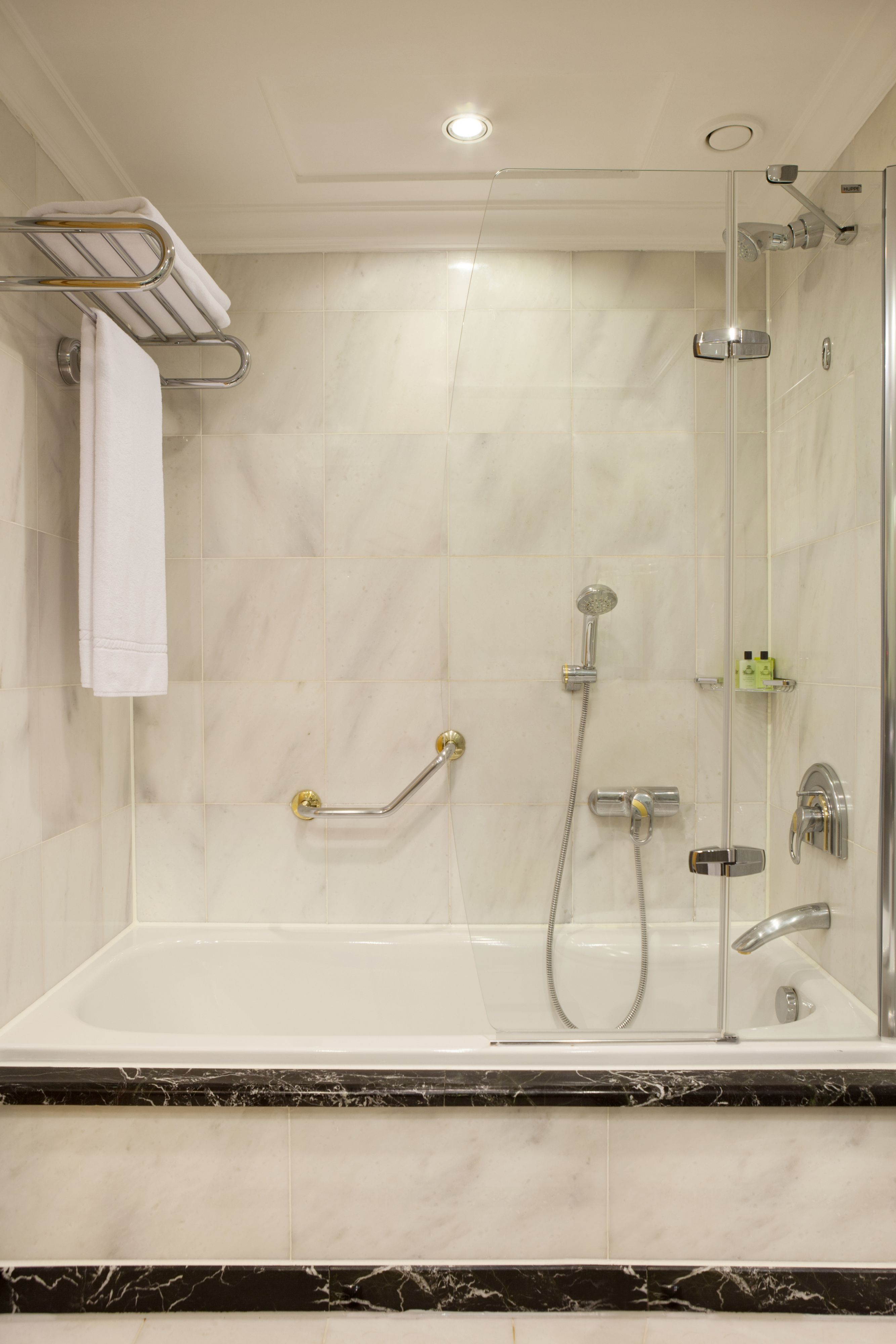 InterContinental İstanbul, Bir IHG Oteli (InterContinental Istanbul, an Ihg Hotel)