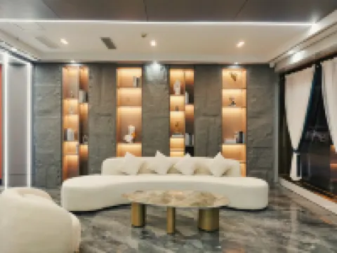 希越酒店（鍾祥中百廣場店）