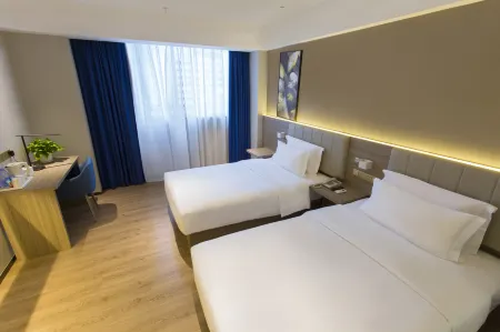 7 Days Premium (Guangzhou Kecun Metro Station Pazhou Exhibition Center)