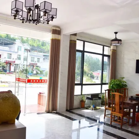 Taining Yixiange Inn