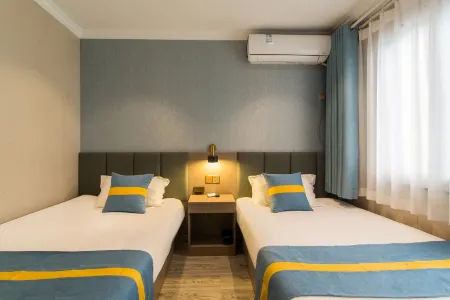 Lanaman Boutique Hotel (Aofan Center Store, 54 Square, Qingdao)