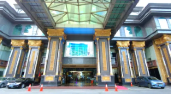 珠海南洋海景酒店（拱北口岸情侶南路店）