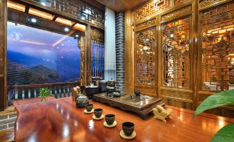 Xia Tiruijing Homestay (Longji Jinkeng Daguzhai Terrace Observation Deck)