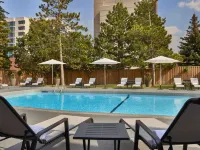 Sheraton Parkway Toronto North Hotel & Suites Hotels near Fairview Mall