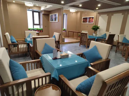 JINA HOTEL Отели рядом с достопримечательностью «Wenchuan Museum»