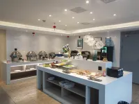 LANOU Hotel (Yancheng Dafeng District Yongtai Square)