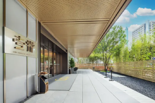 Shenzhen Dongmen CM+ Service Hotel Apartment Отели рядом с достопримечательностью «Kaili Commercial Plaza»