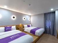 Brosis Hotel Hotels near Busan Tower