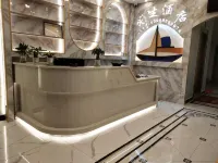 Yongjin Smart Hotel (Heqing Huangping Town)