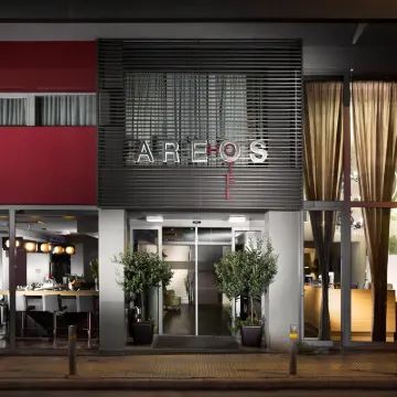 Areos Отели рядом с достопримечательностью «Эпиграфический музей»