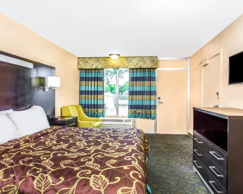 Days Inn Fort Lauderdale Airport North Cruise Port ห้องพัก  Photos