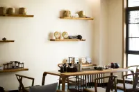 Dajiang Yingxue Hotel - Airport Shuttle