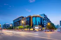 Jinting Chain. Via Boutique Hotel (Deyang Moore Shopping Plaza)