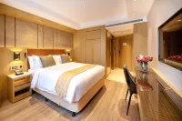 Grand Dragon Hotel