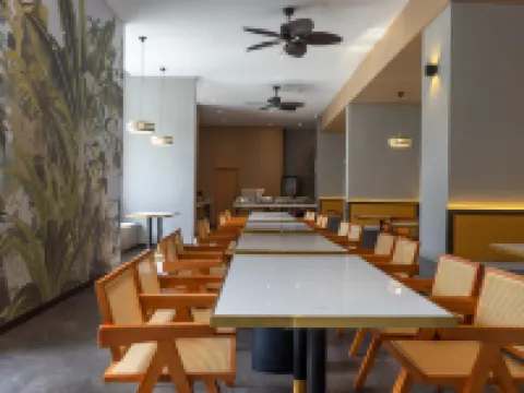 Longcanggou Table Mountain Blackstone Vacation Homestay Hotels in Yingjing