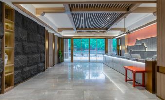 Moline Hotel Changsha Lugu Branch