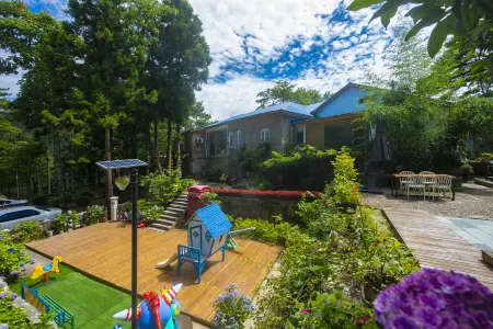 Lushan Yanshi Garden Villa Отели рядом с достопримечательностью «Sandie Quan Cableway»