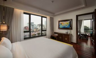 Lucien Hanoi Lakeside Hotel & Rooftop