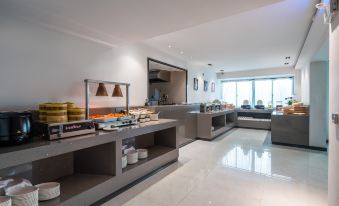 Yunlian Ji MAX Hotel (Chaoyang Plaza Nanning Railway Station)