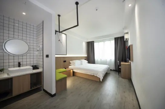 โรงแรมชานจี (อาคารฉางหยุน หลงกั่ง) โรงแรมในหลงกั่ง