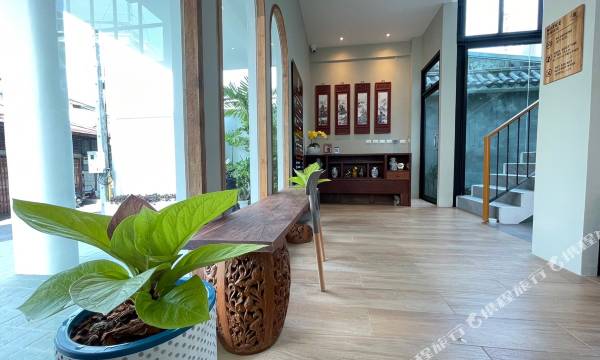 Alley Hill Phuket