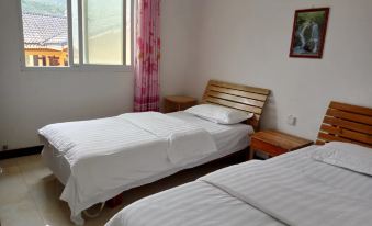 Heizhugou Yefujia Homestay